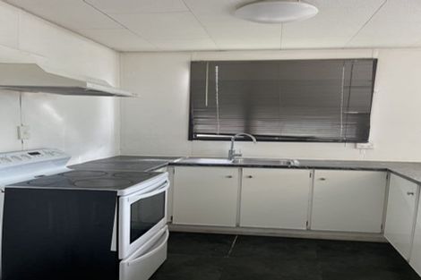 Photo of property in 46 Philomel Crescent, Bayswater, Auckland, 0622