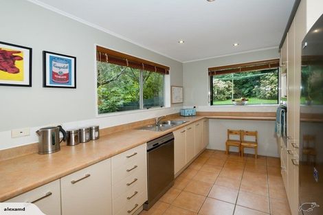 Photo of property in 41 Viewmont Drive, Harbour View, Lower Hutt, 5010