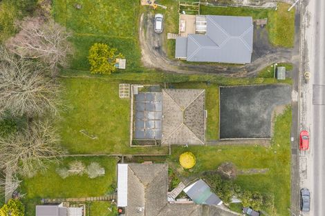 Photo of property in 301 Main South Road, Green Island, Dunedin, 9018