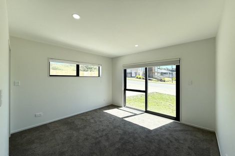 Photo of property in 23 Minerva Avenue, Helensville, 0800