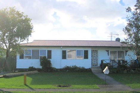 Photo of property in 57 Zelda Avenue, Clover Park, Auckland, 2023