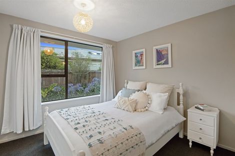 Photo of property in 27b Montclare Avenue, Ilam, Christchurch, 8041