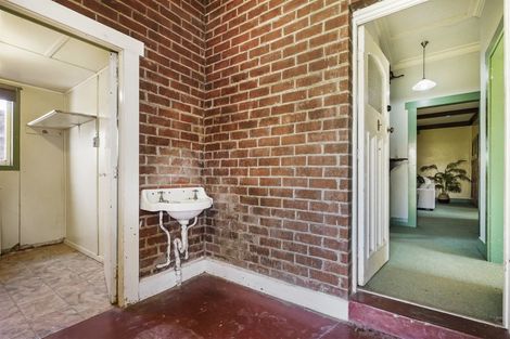 Photo of property in 177 River Road, Hamilton East, Hamilton, 3216