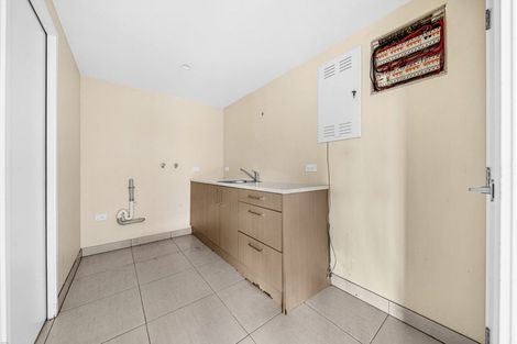 Photo of property in 68 Beechdale Crescent, Pakuranga Heights, Auckland, 2010