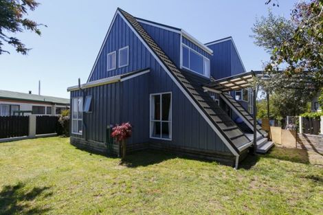 Photo of property in 2 Newberry Place, Richmond Heights, Taupo, 3330