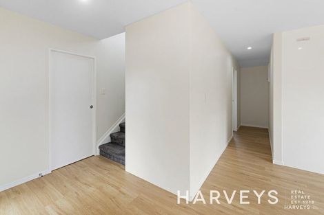 Photo of property in 71a Fruitvale Road, New Lynn, Auckland, 0600