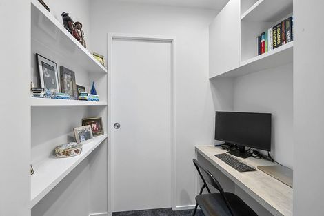 Photo of property in 7 Tupare Place, Highlands Park, New Plymouth, 4312