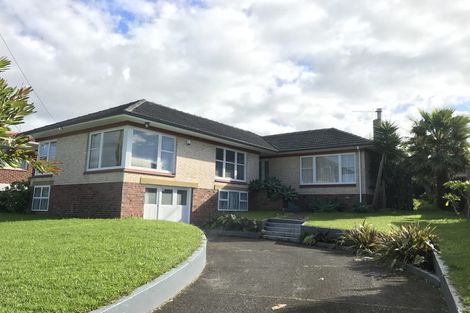 Photo of property in 12 Tiroroa Avenue, Te Atatu South, Auckland, 0610
