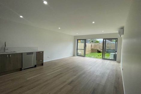 Photo of property in 99d Mahia Road, Wattle Downs, Auckland, 2103