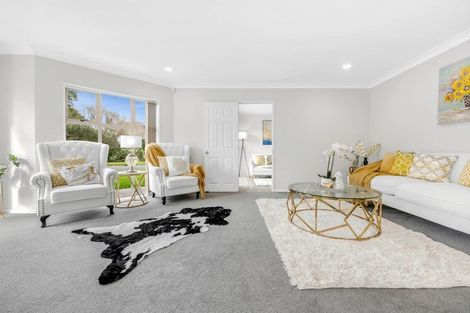 Photo of property in 97 Baverstock Road, Flat Bush, Auckland, 2016