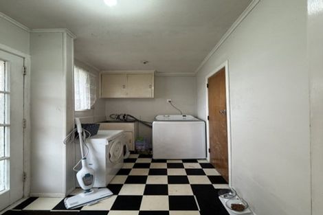 Photo of property in 10 Kentucky Street, Totara Park, Upper Hutt, 5018