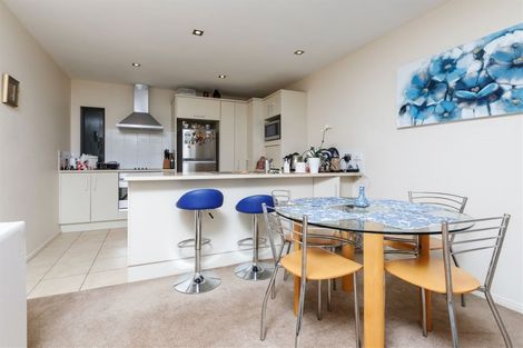 Photo of property in 5/7 The Avenue, Albany, Auckland, 0632