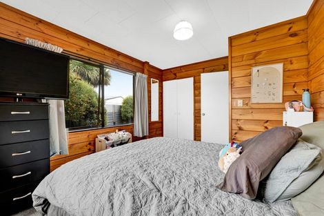 Photo of property in 1 Albert Street, Hawera, 4610