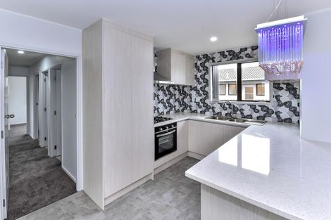 Photo of property in 4b Palmers Road, Clendon Park, Auckland, 2103