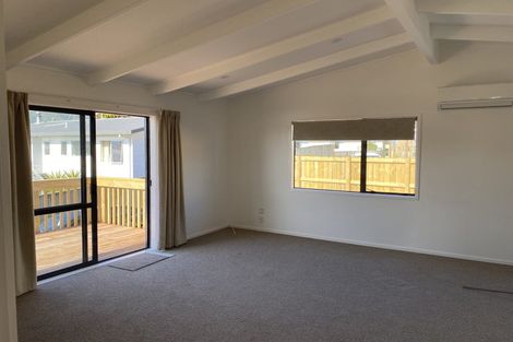 Photo of property in 21 Kiddle Drive, Hilltop, Taupo, 3330