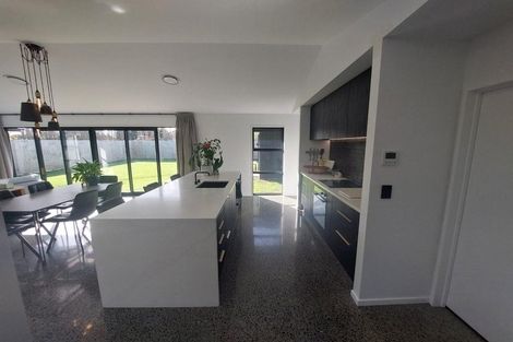 Photo of property in 11 Mcquillan Avenue, Woodend, 7610