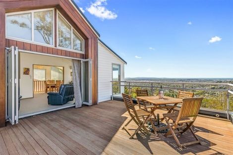 Photo of property in 3 Patchett Place, Cashmere, Christchurch, 8022