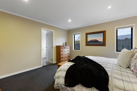 Photo of property in 5 Ethereal Crescent, Mount Pisa, Cromwell, 9383