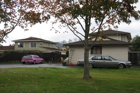 Photo of property in 8a Lodge Place, Ilam, Christchurch, 8041