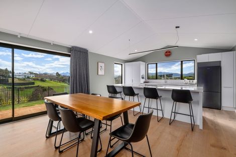 Photo of property in 19 Golf View Close, Fairhall, 7272