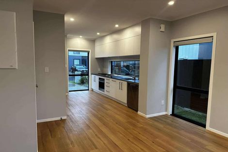 Photo of property in 4 Gloaming Lane, Wallaceville, Upper Hutt, 5018