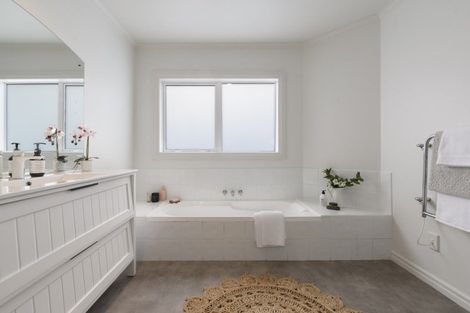 Photo of property in 7 Croydon Place, Bethlehem, Tauranga, 3110