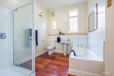 Photo of property in 49 Penrose Street, Woburn, Lower Hutt, 5010