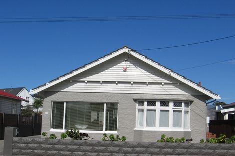 Photo of property in 34 Strathavon Road, Miramar, Wellington, 6022