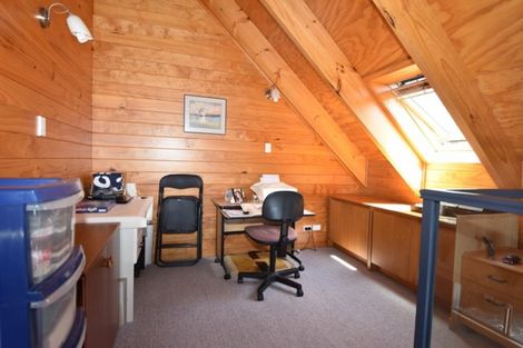 Photo of property in 75 Costley Street West, Carterton, 5713