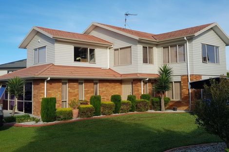 Photo of property in 27 Crossandra Drive, Mangere, Auckland, 2022