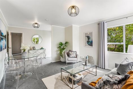 Photo of property in 2/23 Tawa Road, Te Atatu Peninsula, Auckland, 0610