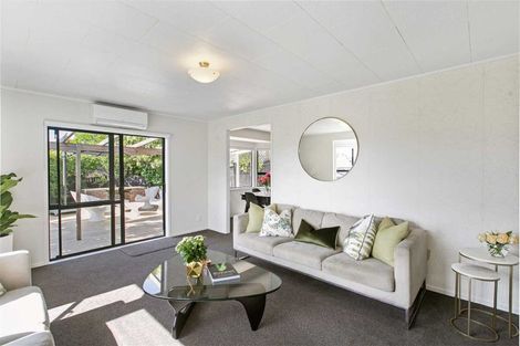 Photo of property in 1 Centorian Drive, Windsor Park, Auckland, 0632