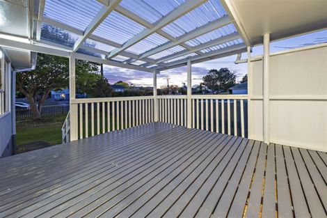 Photo of property in 1/14 Beaumonts Way, Manurewa, Auckland, 2102