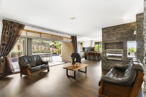 Photo of property in 49 Penguin Drive, Murrays Bay, Auckland, 0630