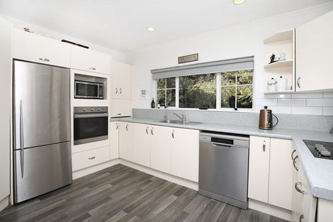 Photo of property in 3 Watt Road, Otatara, Invercargill, 9879