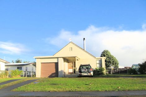 Photo of property in 12 Cartier Crescent, Flaxmere, Hastings, 4120