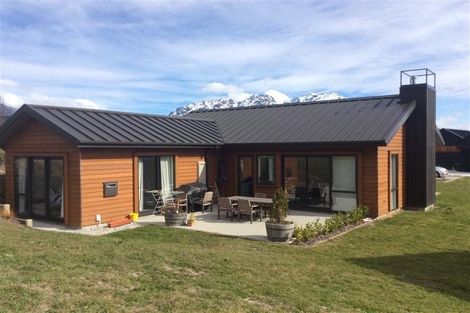 Photo of property in 13 Glenfiddich Road, Jacks Point, Queenstown, 9371