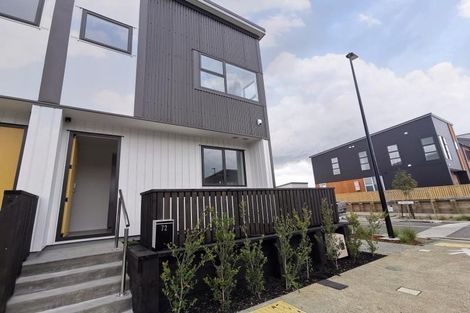 Photo of property in 72 Manarini Road, Westgate, Auckland, 0614
