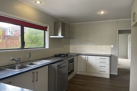 Photo of property in 463 Beach Road, Murrays Bay, Auckland, 0630