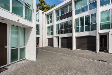 Photo of property in 4/1 Riro Street, Hamilton East, Hamilton, 3216