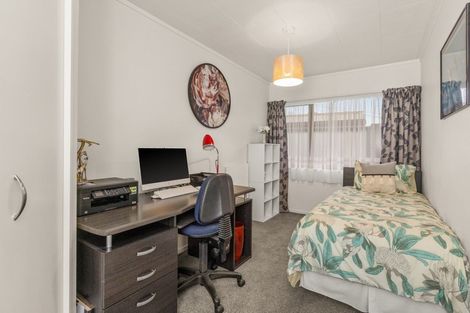 Photo of property in 1a Blenheim Street, Taradale, Napier, 4112