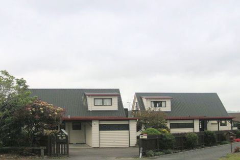 Photo of property in 2/18 Tobin Place, Richmond Heights, Taupo, 3330