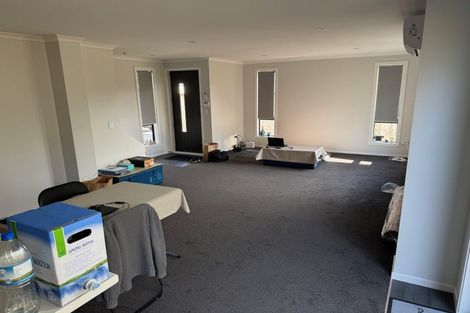 Photo of property in 91c Whites Line East, Waiwhetu, Lower Hutt, 5010