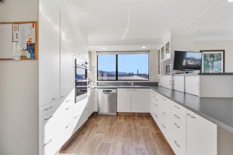 Photo of property in 6 Exeter Street, Waimate, 7924