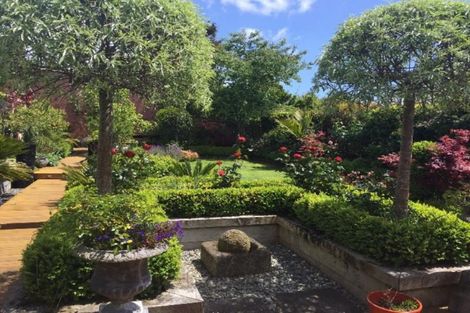 Photo of property in 8 Pukenui Street, Strandon, New Plymouth, 4312