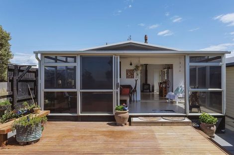 Photo of property in 515 Pukehina Parade, Pukehina, Te Puke, 3189