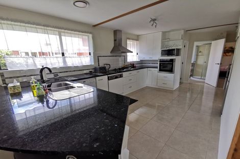 Photo of property in 1/52 Lochee Road, Upper Riccarton, Christchurch, 8041