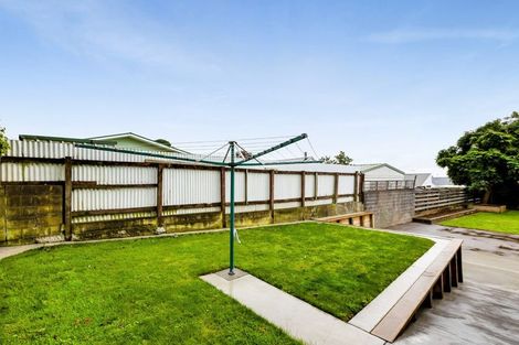 Photo of property in 17 Villa Place, Bell Block, New Plymouth, 4312