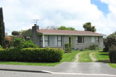 Photo of property in 12 Bracebridge Street, Kaiapoi, 7630