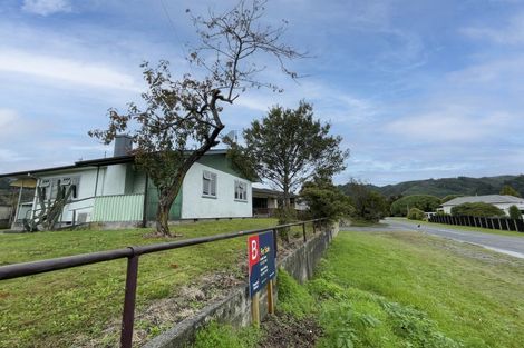 Photo of property in 27 Victory Street, Reefton, 7830